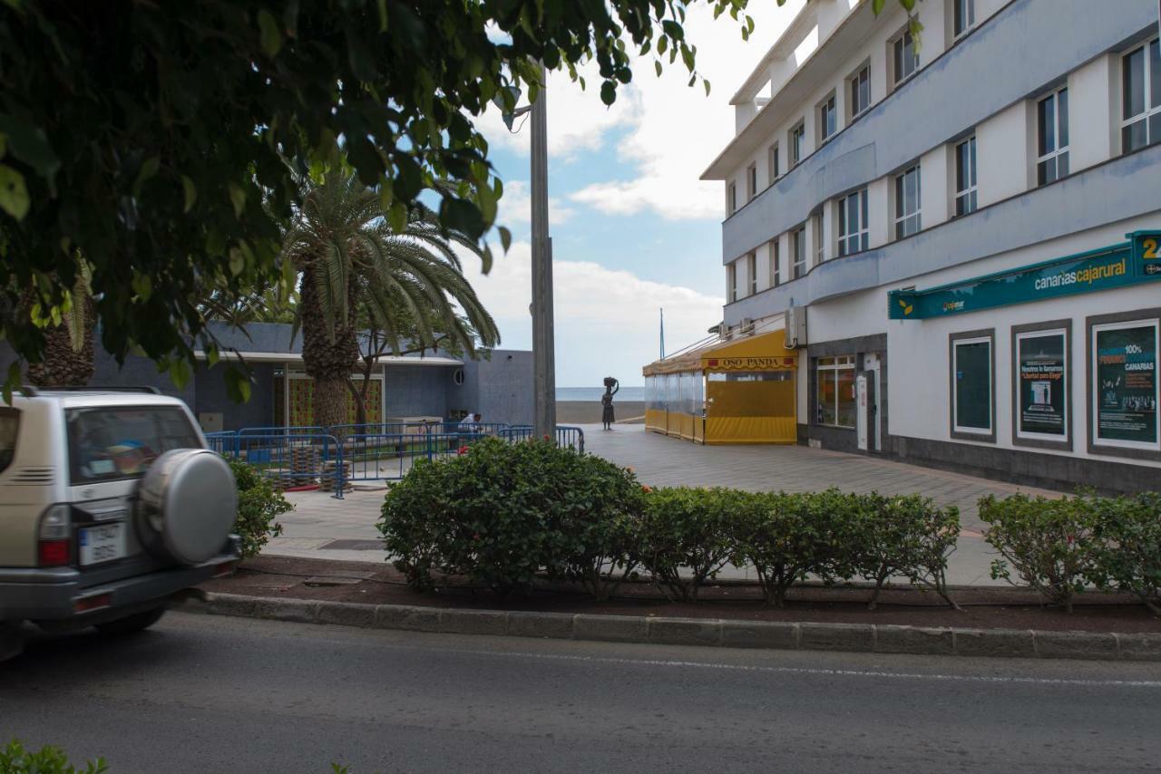 Apartamento Vistas Al Mar, Wifi De 600 Mb Gran Tarajal Bagian luar foto